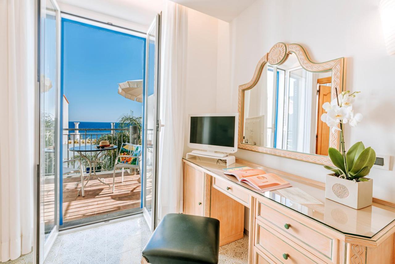 Hotel Parco Smeraldo Terme Barano d'Ischia Room photo